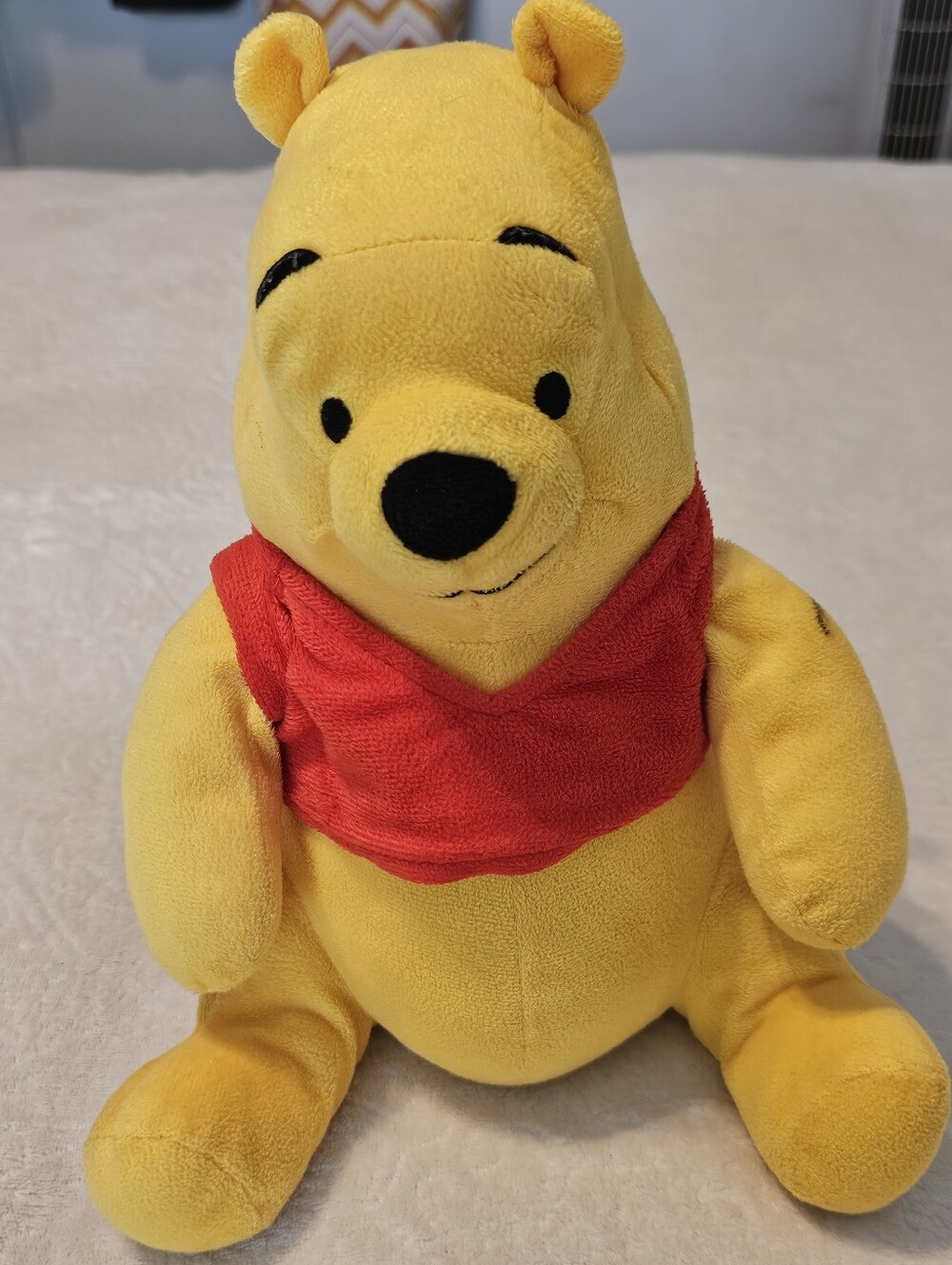 Disney Winnie the Pooh 12" Plush Stuffed Animal Toy Just Play Classic Pooh Bear